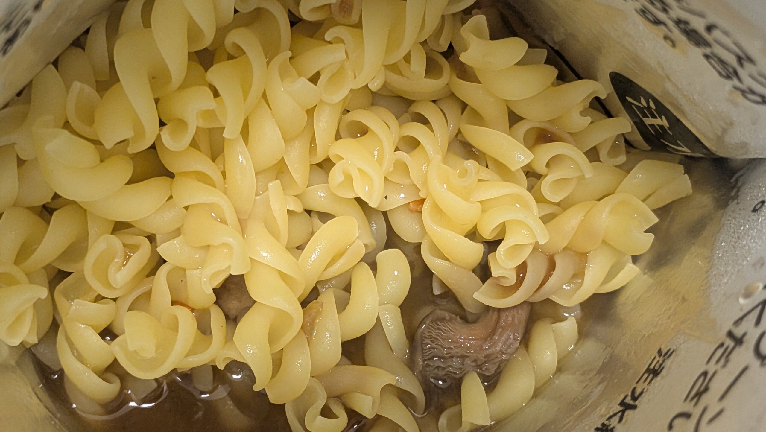 きのこのパスタデミグラス風味